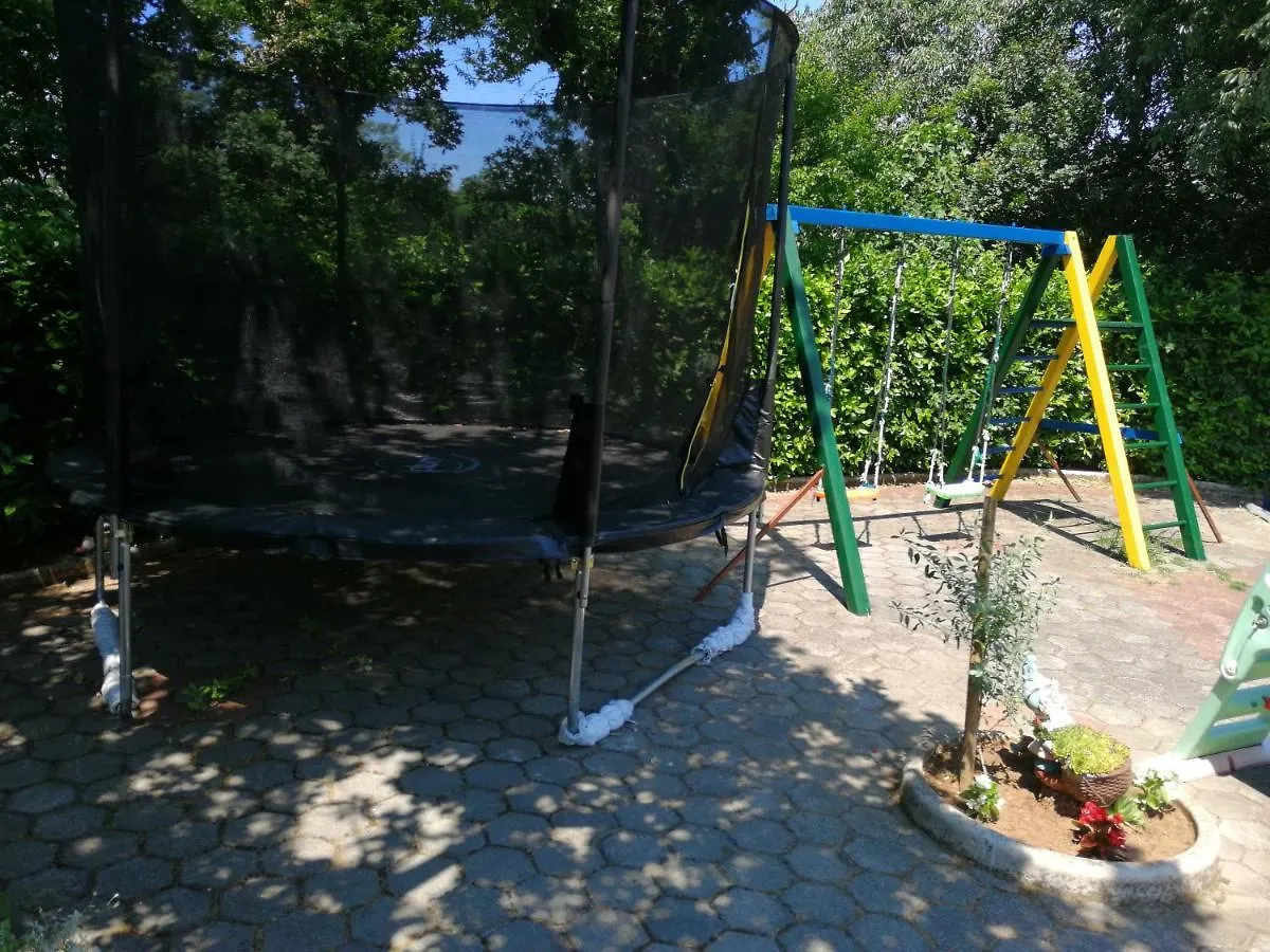 דירה Ledenice Apartman Jurja