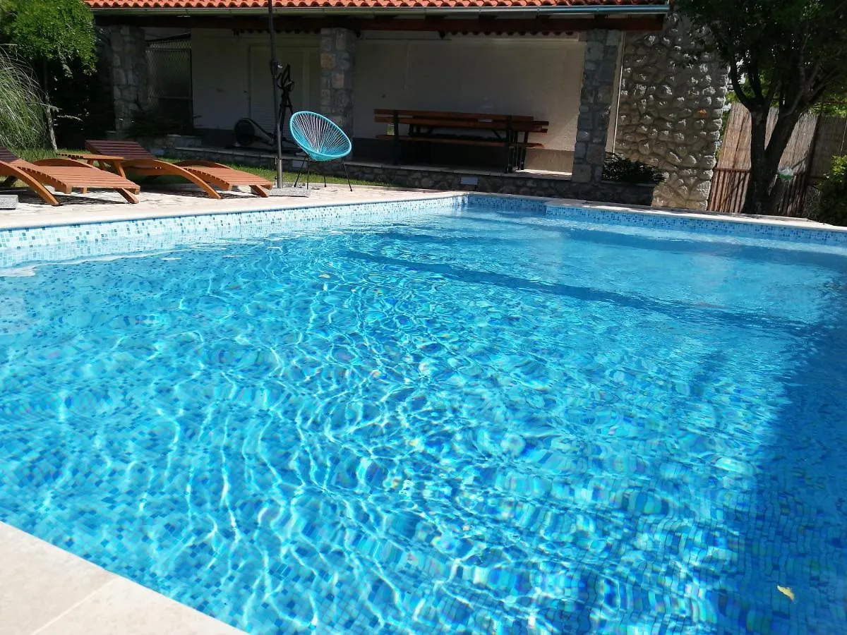 Ledenice Apartman Jurja דירה
